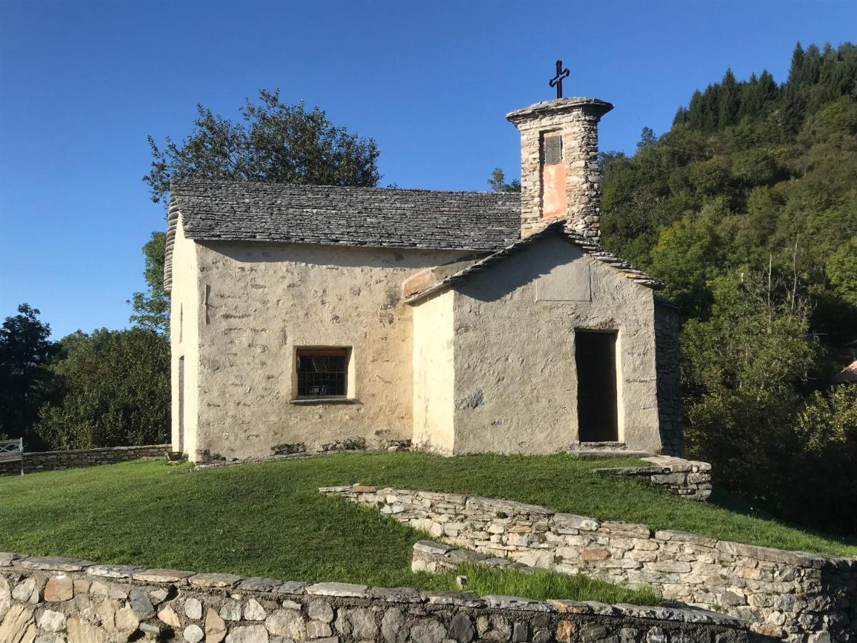 ポルト・ヴァルトラヴァーリア La Tana Del Ghiro Bed & Breakfast エクステリア 写真